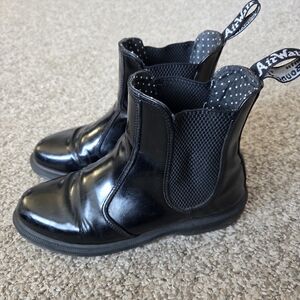 Dr Martens Smooth‎ Leather Flora Chelsea Boots Black Women's Size 7